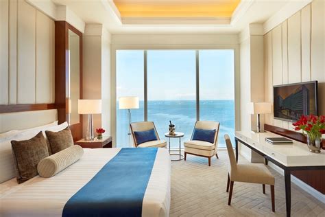 bay tower solaire|Solaire resorts .